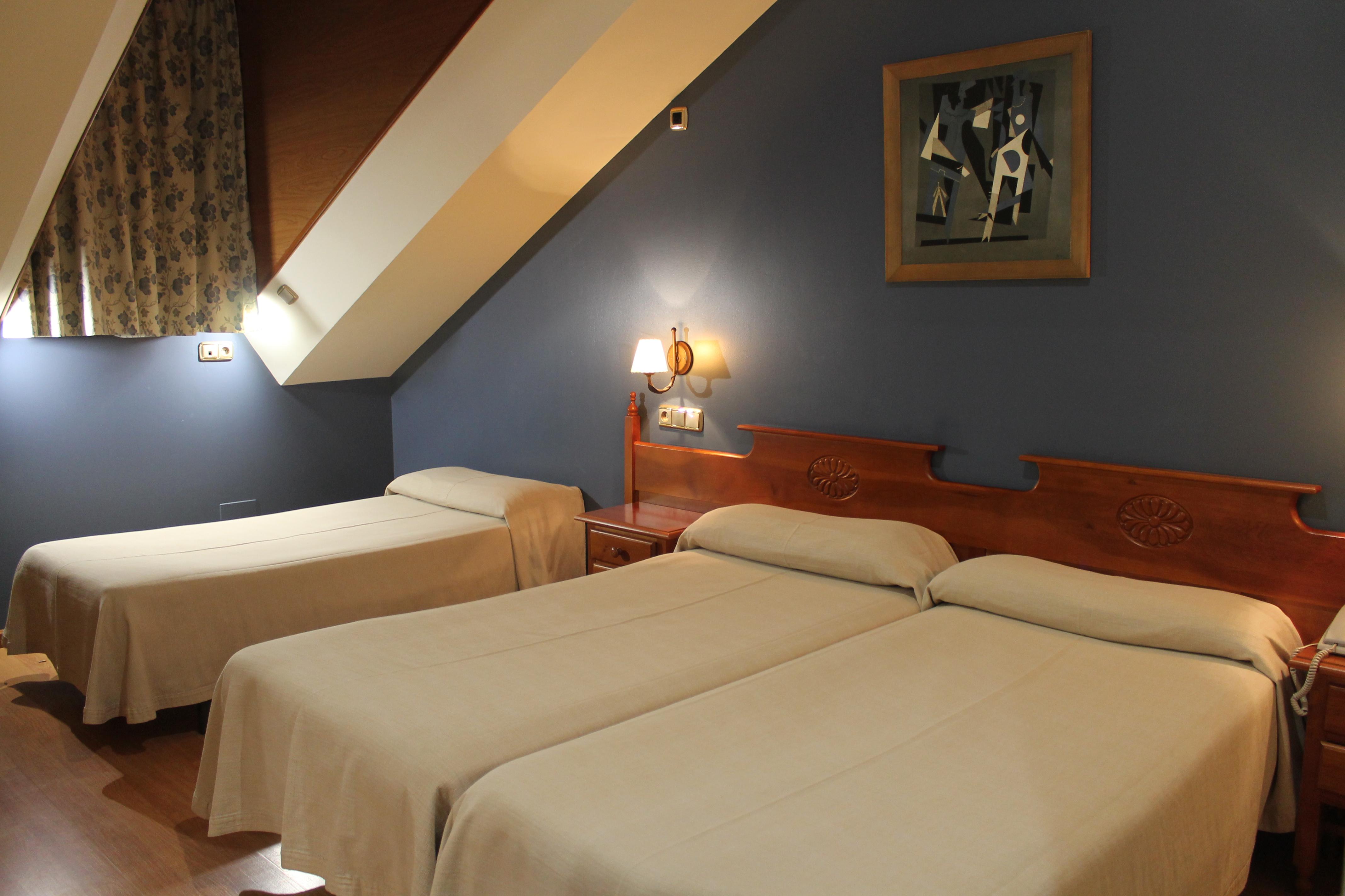 Hotel El Castillo Ponferrada Ngoại thất bức ảnh