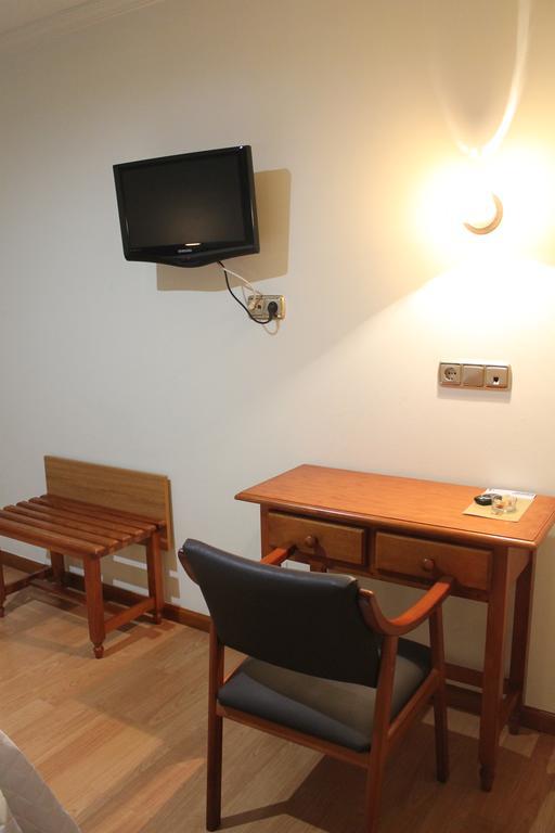 Hotel El Castillo Ponferrada Ngoại thất bức ảnh